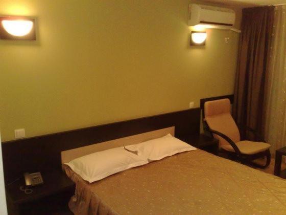 Pension Ambiance Iasi Exterior photo