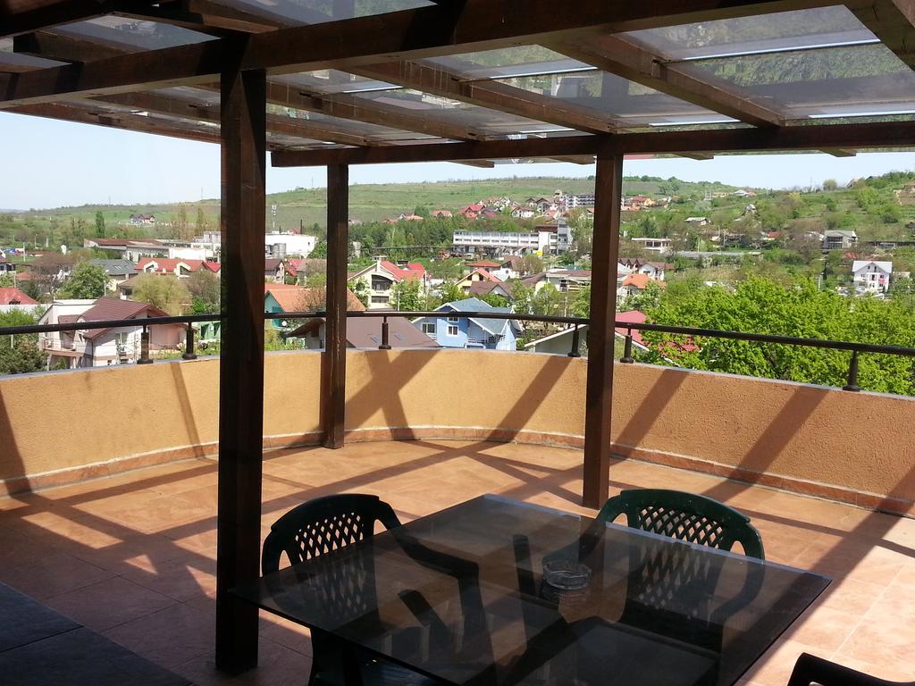 Pension Ambiance Iasi Exterior photo